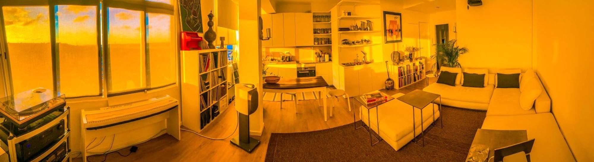 Ideally Located With Perfect Views 알제스 외부 사진